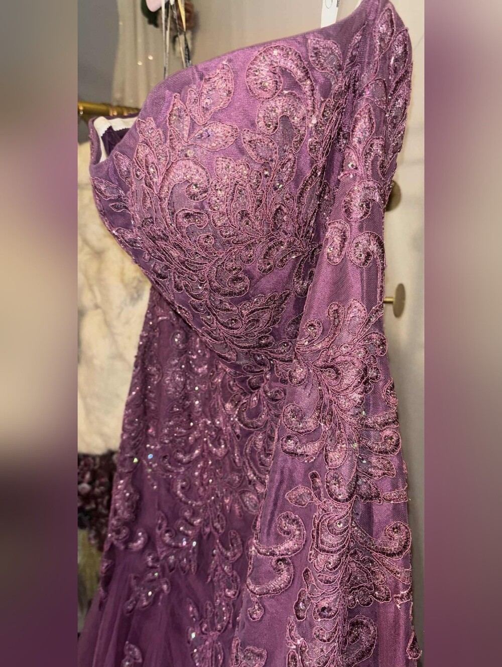 Ivonne D Size 14 Strapless Purple Lace & Tulle Mermaid Gown - Picture 4 of 8